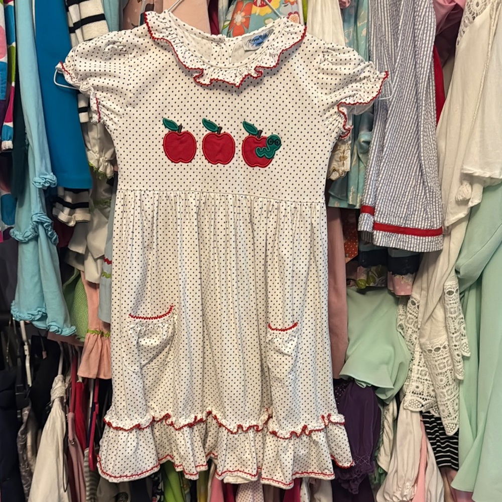 White Ruffled Tiered Sundress with Puff Sleeves Apple appliqué